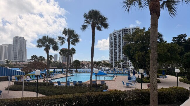 Building Photo - 500 Three Islands Blvd