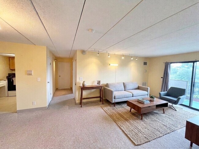 Foto del edificio - 175 Quincy Shore Dr