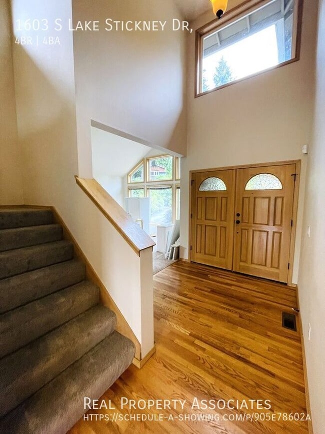 Building Photo - 1603 S Lake Stickney Dr