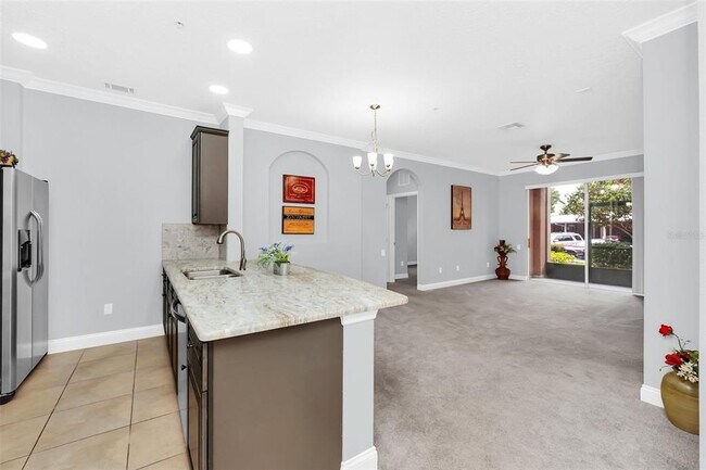 Building Photo - 8302 Portofino Dr