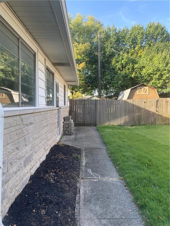 Foto del edificio - 2240 Winton Ave