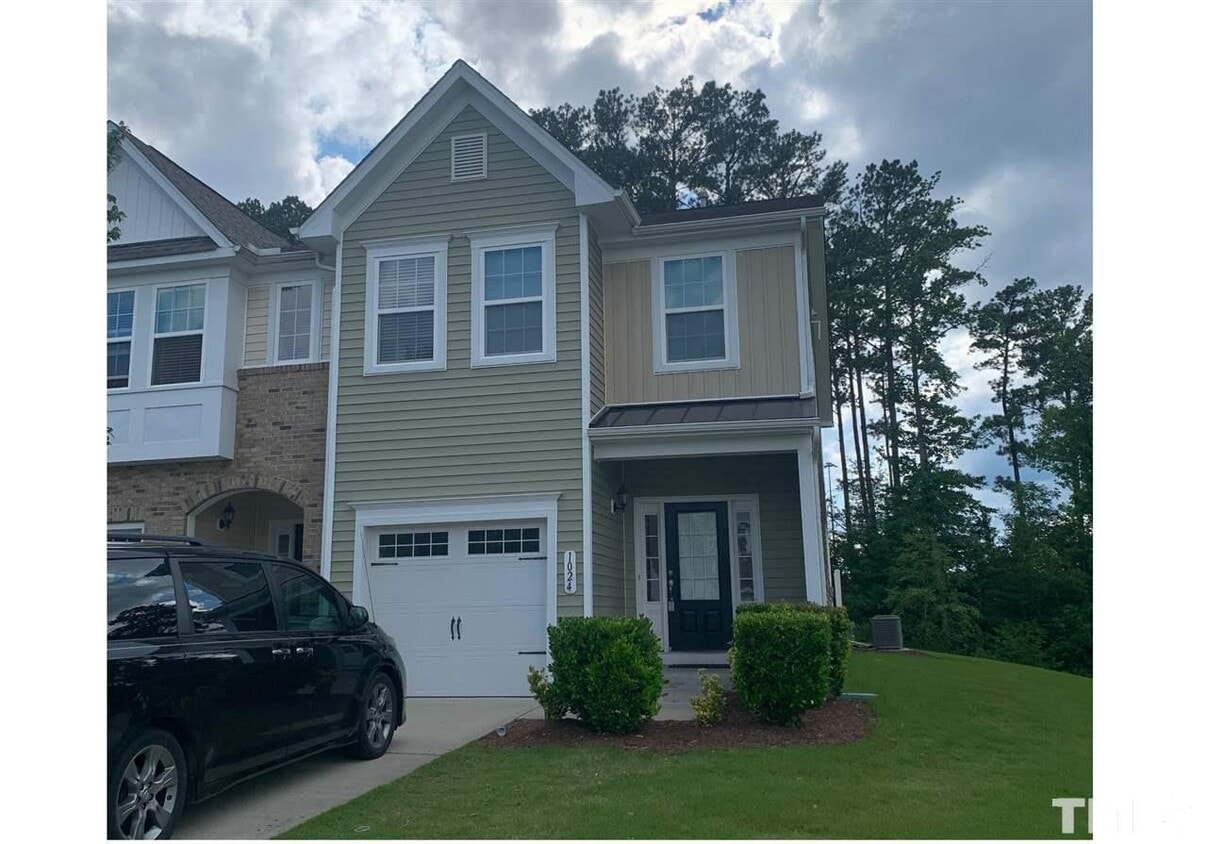 1024 Dawson Creek Rd, Morrisville, NC 27560 Townhome Rentals in