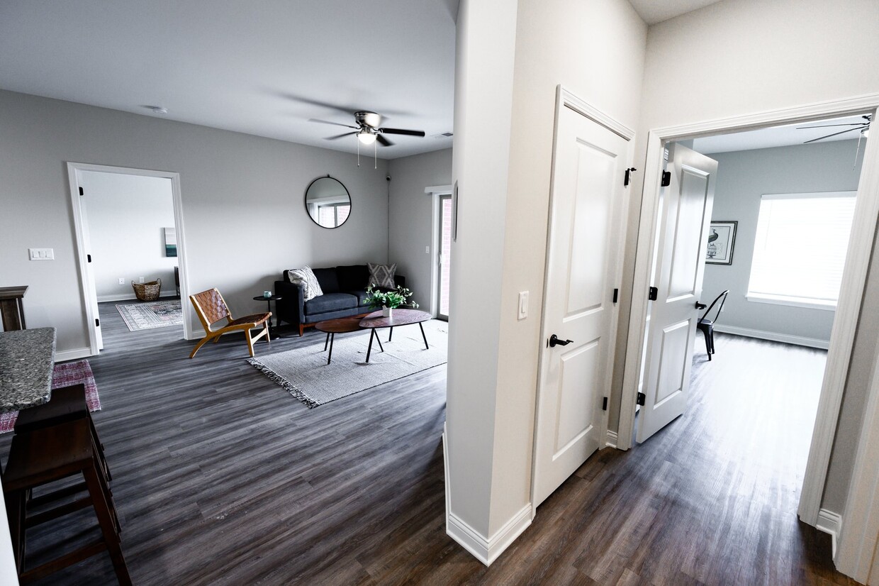 Foto principal - Plum Ridge Apartments