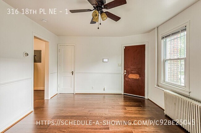 Foto del edificio - 316 18th Pl NE
