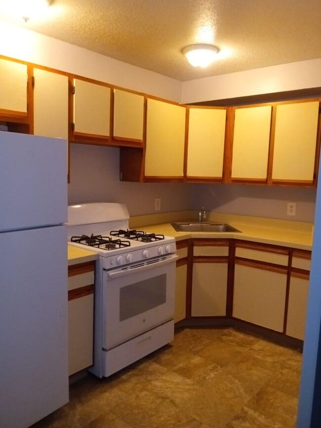 Interior Photo - 600A LLC