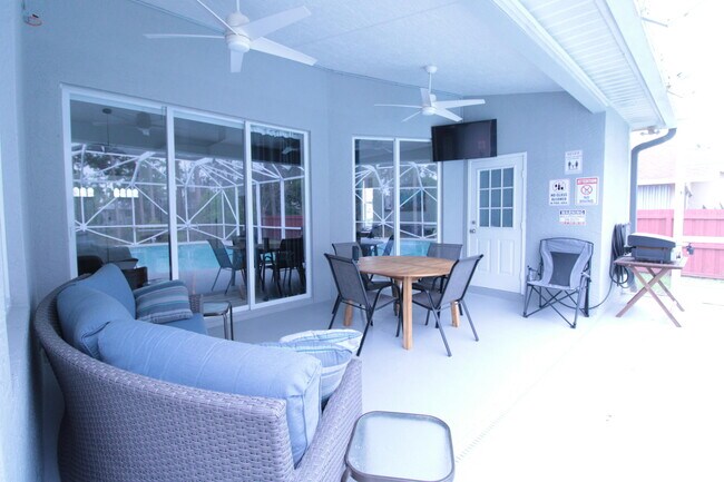 Foto del edificio - 2957 SW Collings Dr