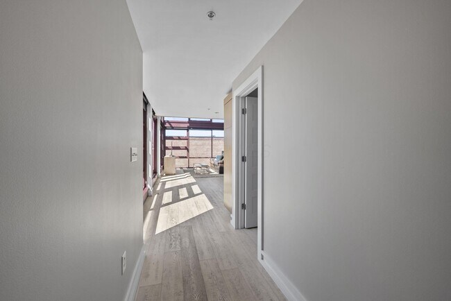 Foto del edificio - 367 Auden Ave