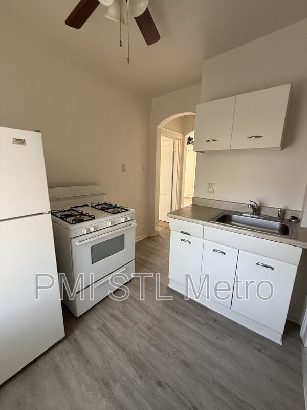 Foto del edificio - 3883 Meramec St