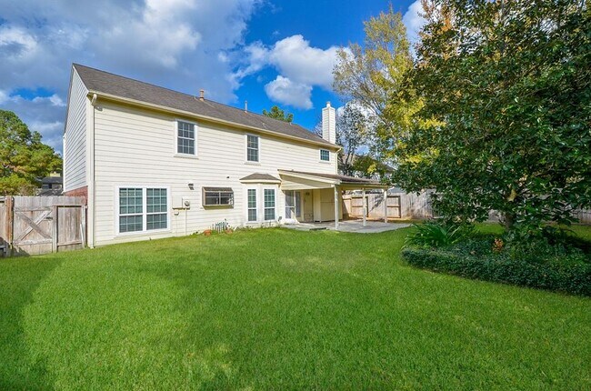 Building Photo - 16911 Elmwood Glen Ct