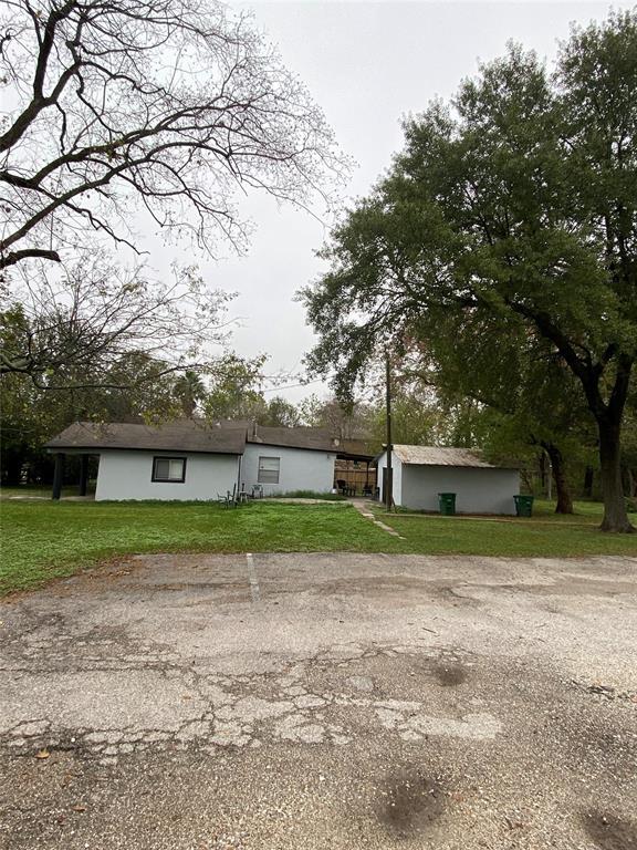 Building Photo - 9402 Lomax St