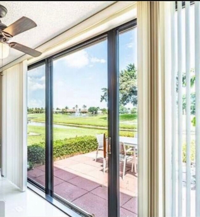 Photo - 4539 Luxemburg Ct (Greenacres, FL) Apartment