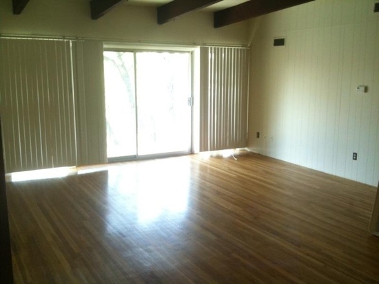 Living Room - Stoneham House