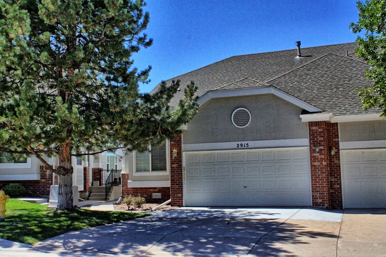 Primary Photo - 3 bed + office Ranch style home in Plum Creek