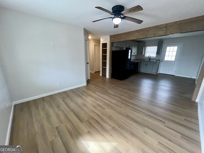 Foto del edificio - 405 Tallapoosa St