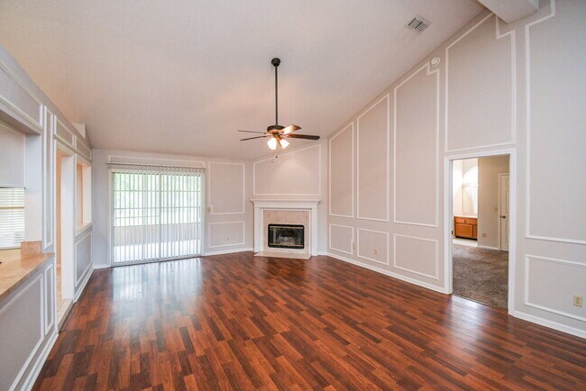 Building Photo - 6061 Antigua Ct