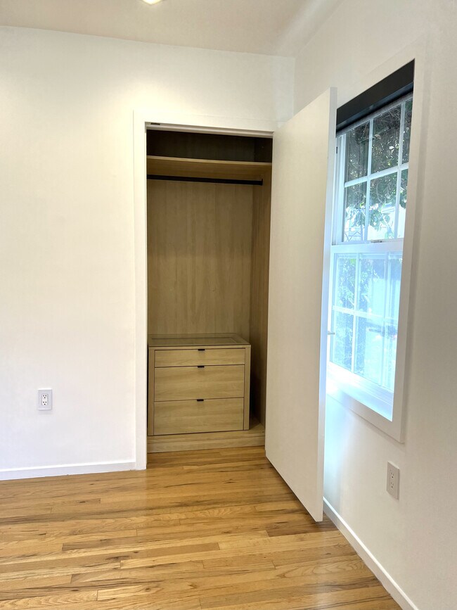 Living Area Custom Coat Closet - 1236 Devon Ave