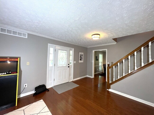 Photo - 3324 Devaughn Dr House