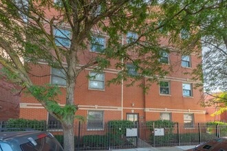 Building Photo - 519 S Maplewood Ave