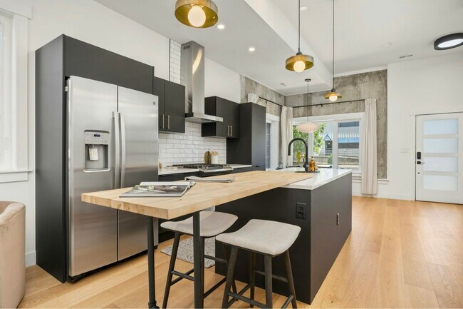 Foto del edificio - 3927 Cook St