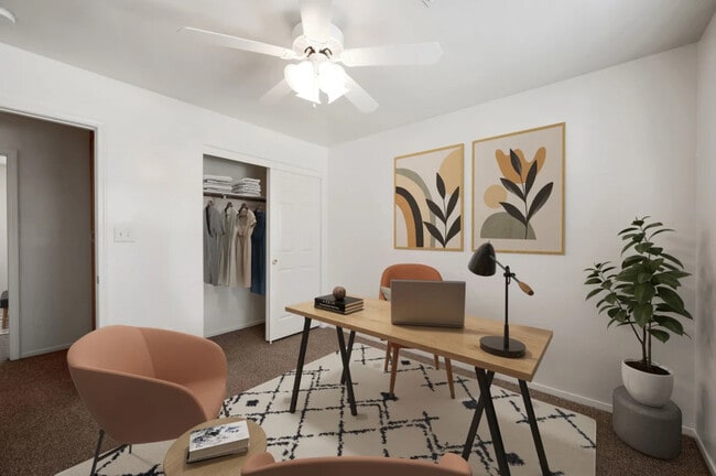 Building Photo - Tyner Ranch Townhomes