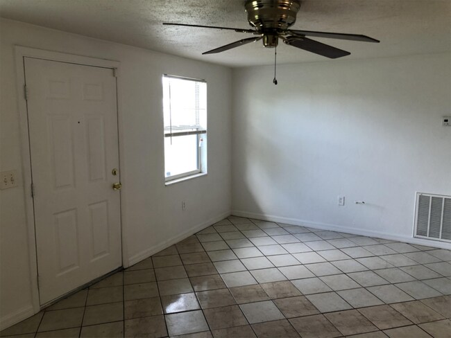 Building Photo - 6335 Citation Dr