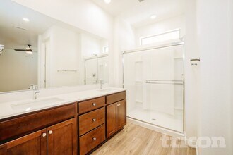Interior Photo - Tricon Lemmon Drive