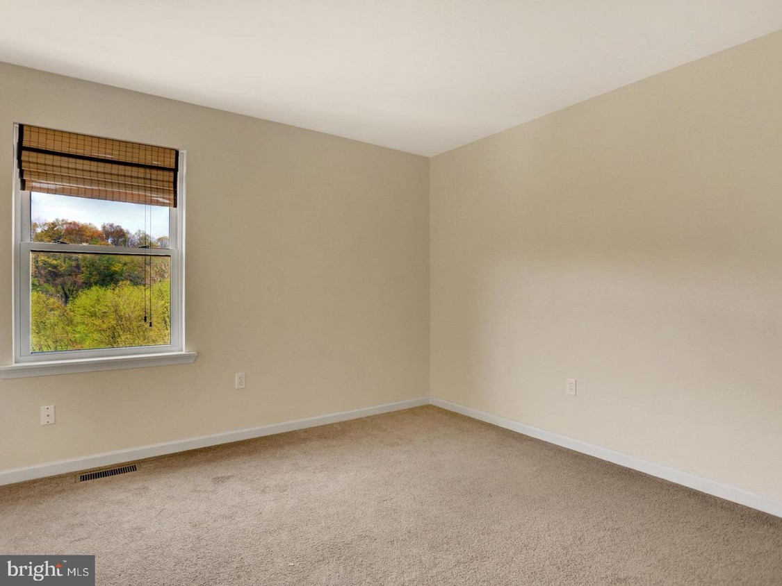 Primary Photo - 609d Erford Rd