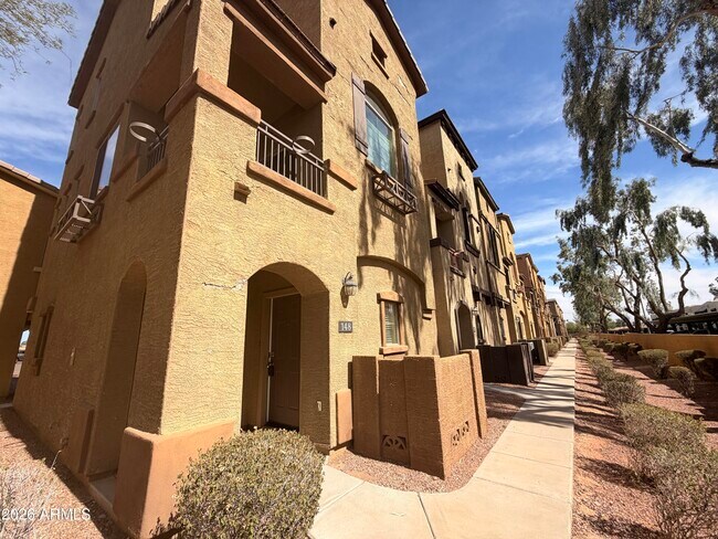 Foto del edificio - 3250 W Greenway Rd