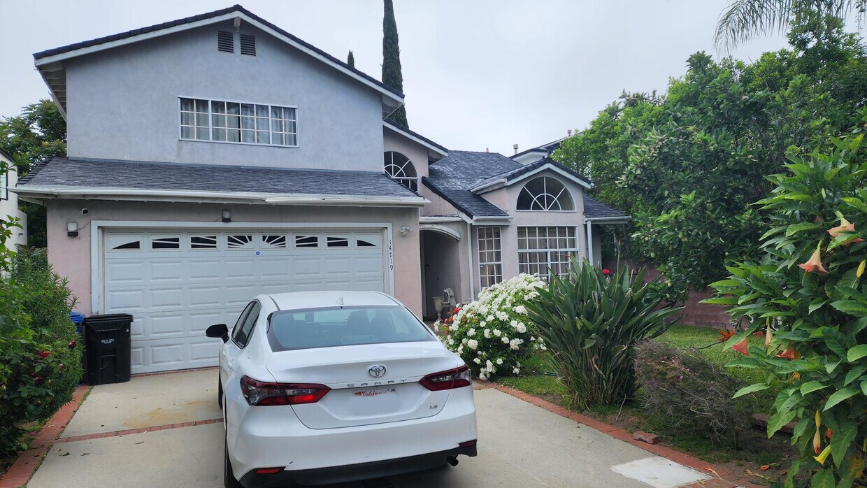 Foto principal - 14719 Hartsook St