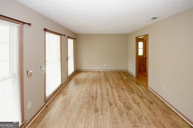Foto del edificio - 4033 Scenic Mountain Dr SW