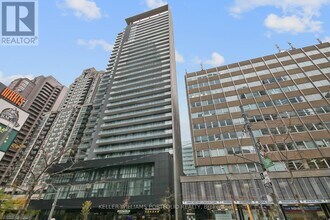 Building Photo - 770 Bay St.