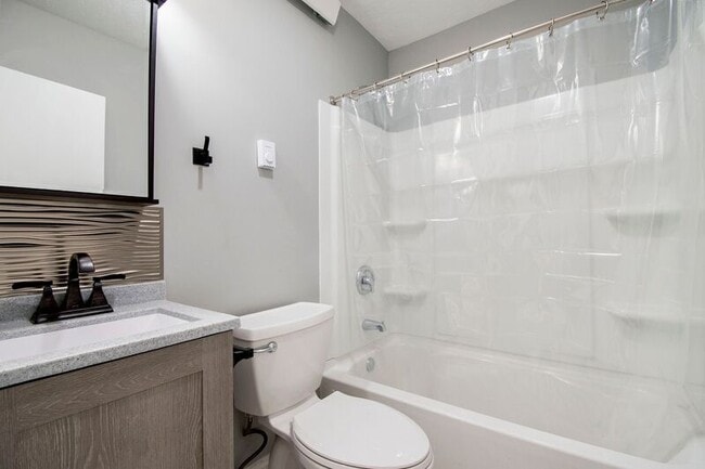 Building Photo - 3512 Dodge St