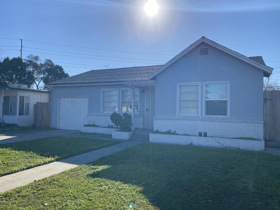 804 Badgley Dr, Modesto, CA 95350 House Rental in Modesto, CA