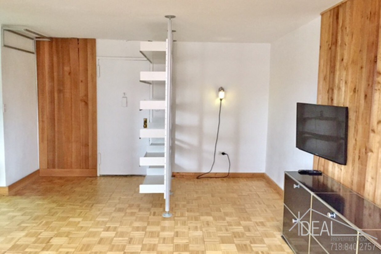 Foto del edificio - 230 Jay Street #8DR