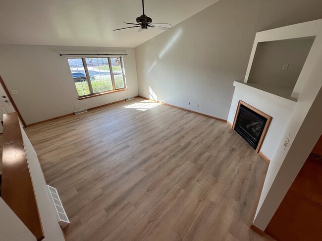 Building Photo - 1235 Trailside Ter