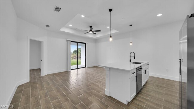 Foto del edificio - 328 Gordon Ave S