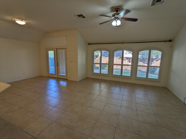 Living room - 7530 Grenade Ct