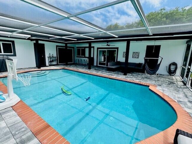 Foto del edificio - 4101 NW 10th St