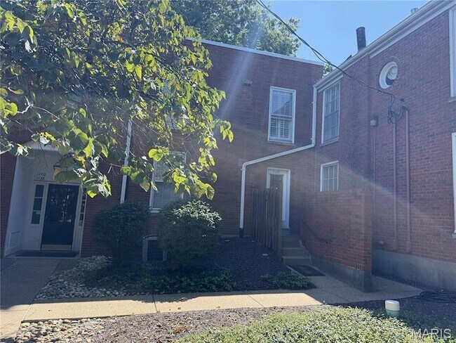 Foto del edificio - 1130 S Mason Rd