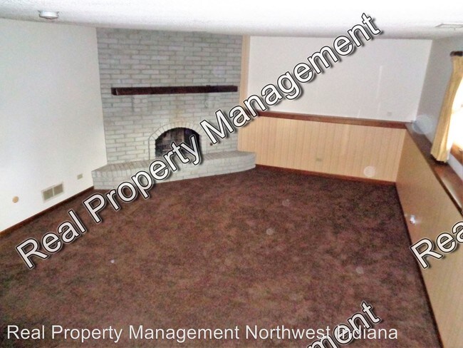 Building Photo - 1724 Novo Dr
