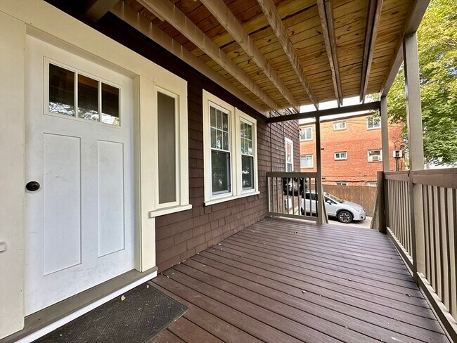 Foto del edificio - 4094 Washington St