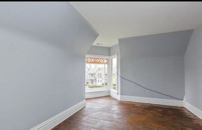 Foto del edificio - 105 Hill Ave