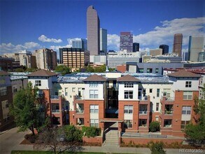 Building Photo - 1747 N Pearl St