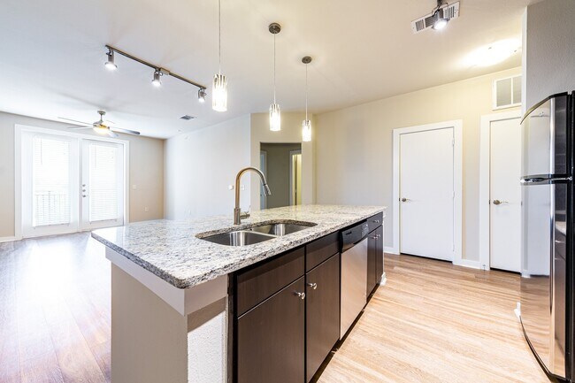 Foto del edificio - Amazing 1/1 Condo in Barton Springs. Beaut...
