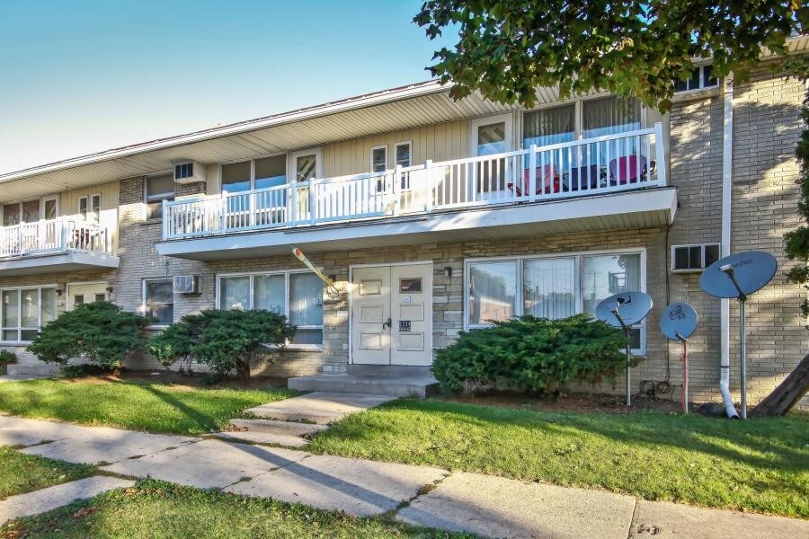 Primary Photo - 2600 W Glendale Ave