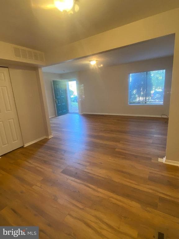 Building Photo - 3488 Plumtree Dr