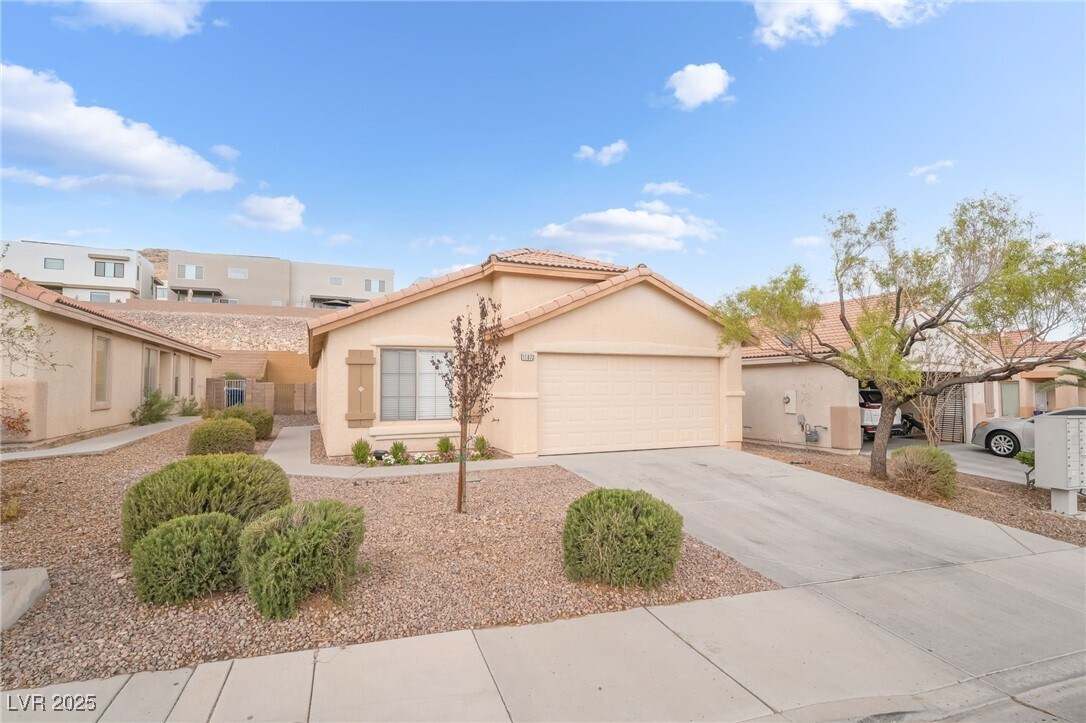 Foto principal - 11073 Vallerosa St