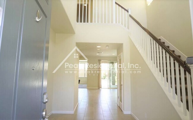Building Photo - Wonderful Elk Grove 4bd/3ba Home with 2 Car Garage & Loft Area