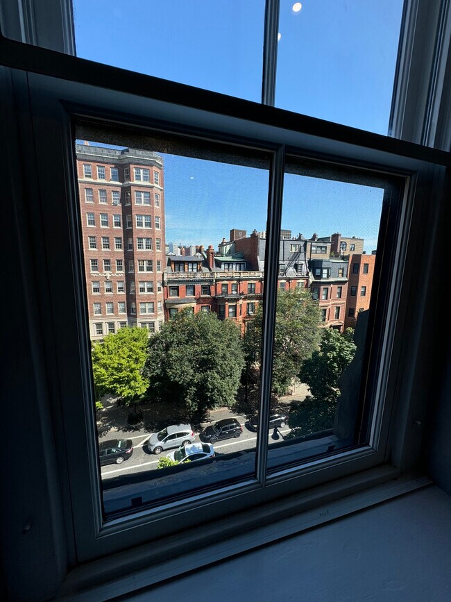 Foto del edificio - 265 Beacon St