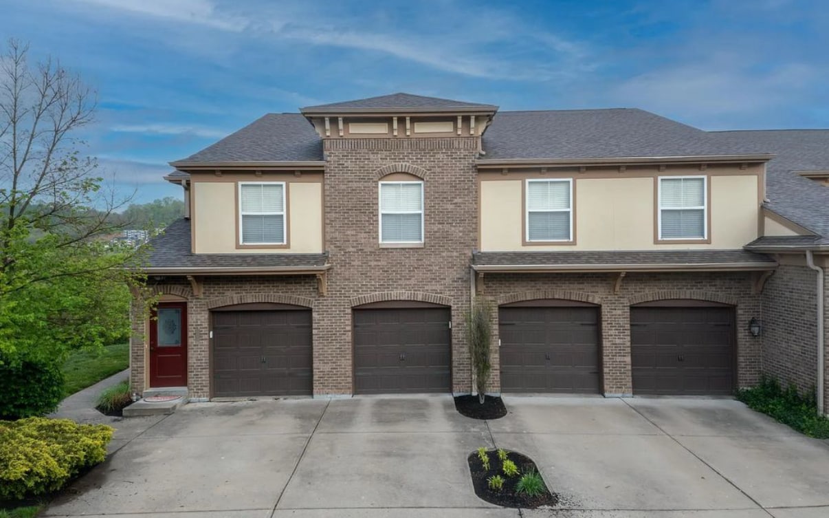 Foto principal - 2223 Rolling Hills Dr